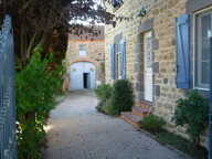Maison de 9 pièces , 200 m² , avec dépendance ,terrain clos — photo 2