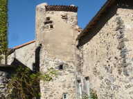 BATIMENT ATYPIQUE A RESTAURER DANS UN FORT VILLAGEOIS — photo 3