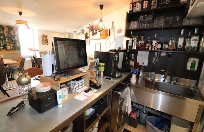 A VENDRE SUPERBE RESTAURANT AU COEUR DE ROCHEFORT (17) — photo 3