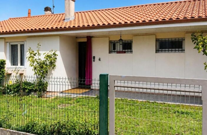 GUITRES (33230) – Maison de plain-pied de 61 m² au calme, avec garage et jardin — photo 2