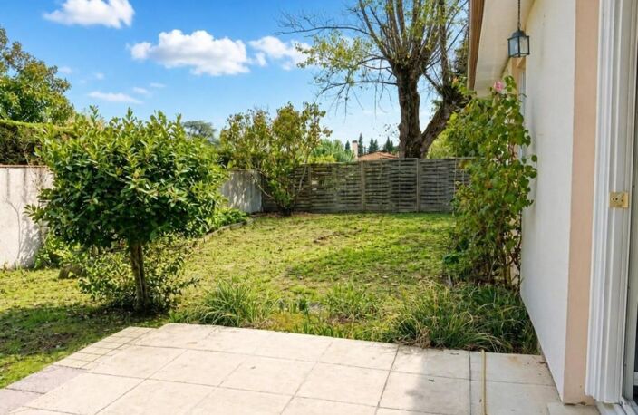 GUITRES (33230) – Maison de plain-pied de 61 m² au calme, avec garage et jardin — photo 3