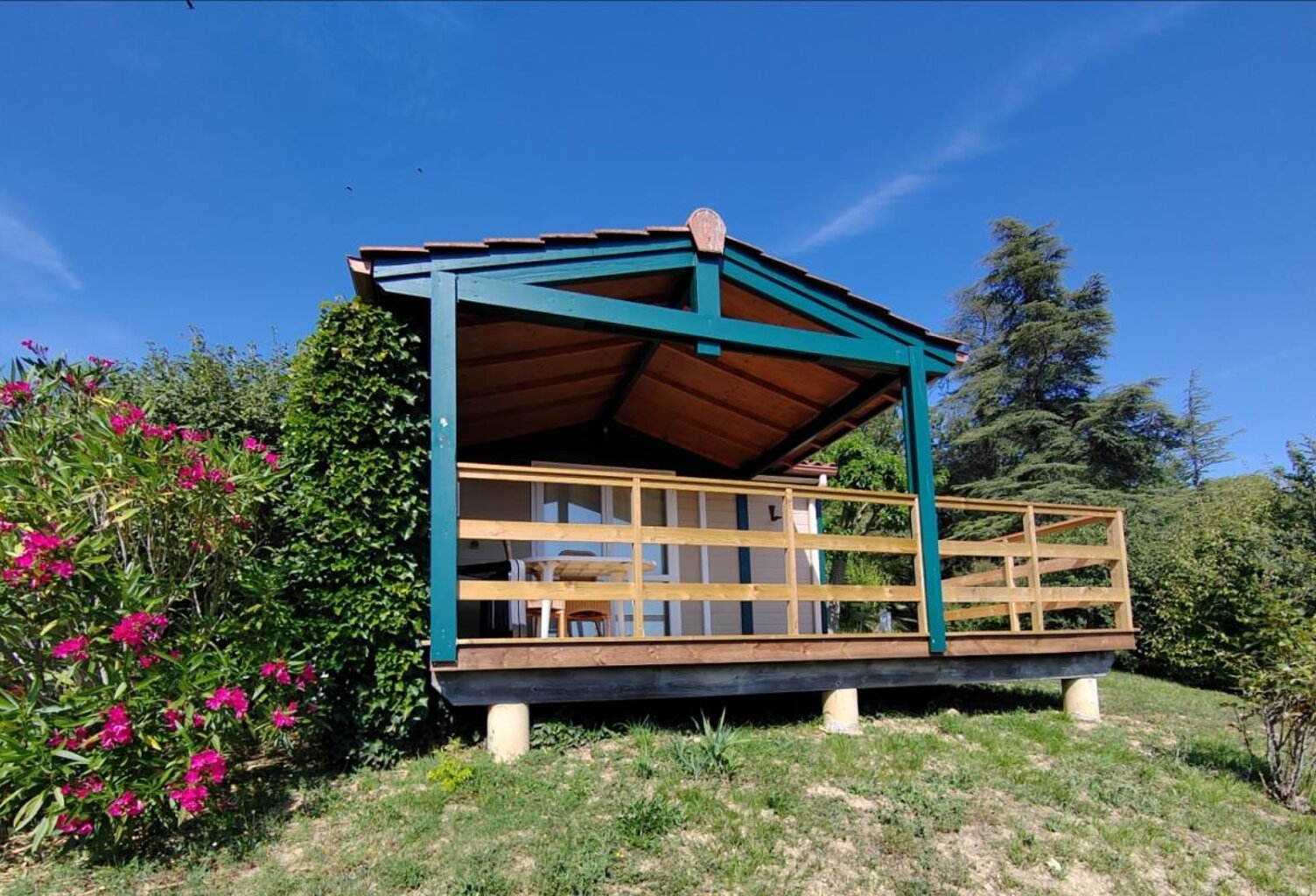 Chalet avec grande terrasse + terrain dans un parc de loisir résidentiel à 8 minutes de AUCH — photo 1