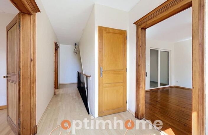 Grand appartement en monopropriété dans maison familiale de 168 m² à deux pas du centre-ville ! — photo 5