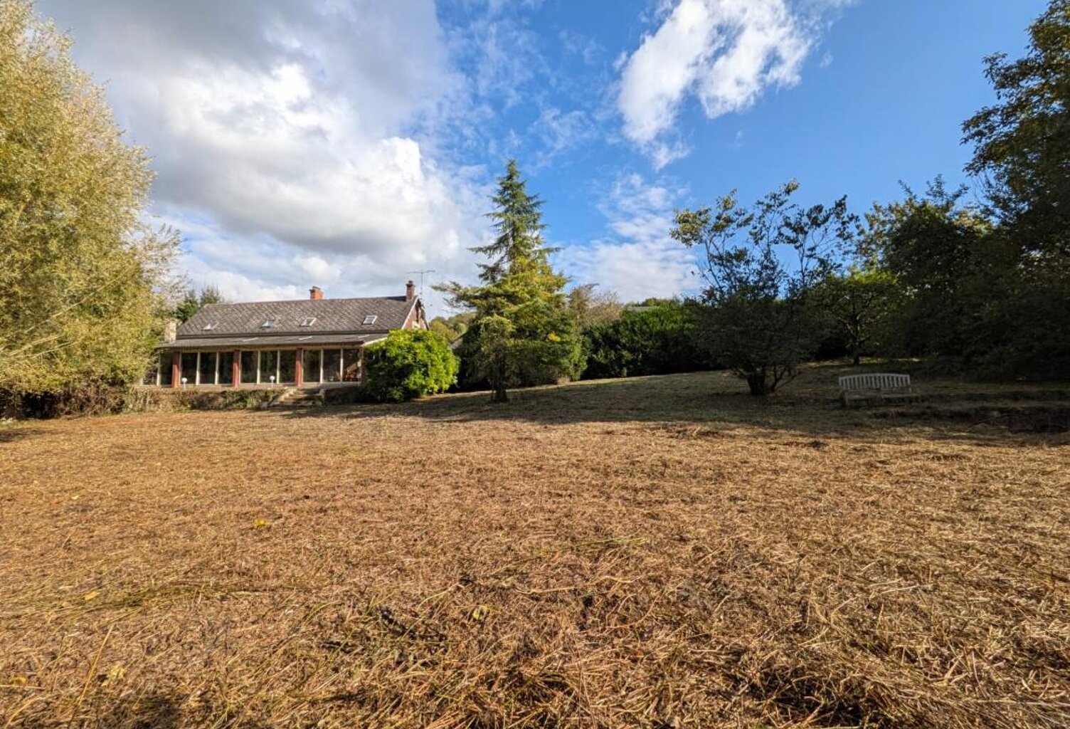 UN BIEN RARE + 220 M2 ! EN EXCLUSIVITE OPTIMHOME ! — photo 1