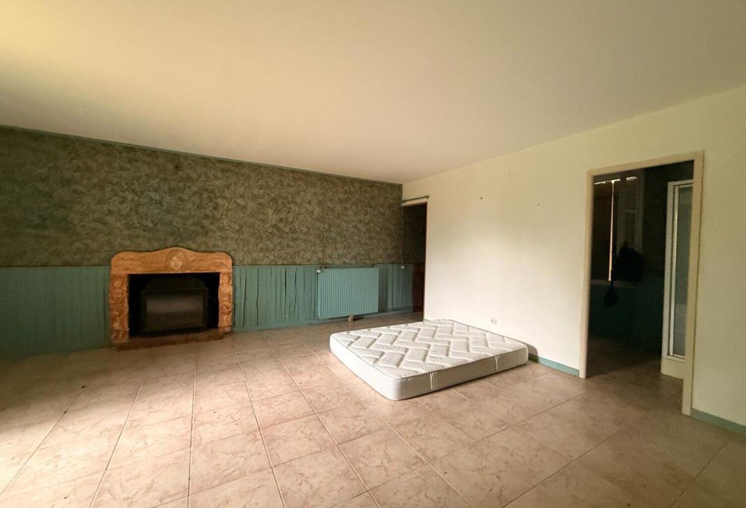 Propriété de caractère 284m² habitable, 5 chambres, annexe + grange sur terrain de 6885m² 179 900 € — photo 1