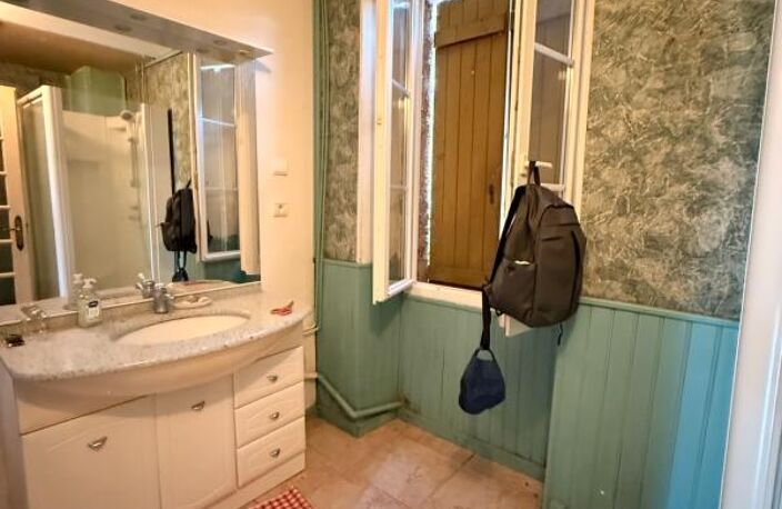 Propriété de caractère 284m² habitable, 5 chambres, annexe + grange sur terrain de 6885m² 179 900 € — photo 2