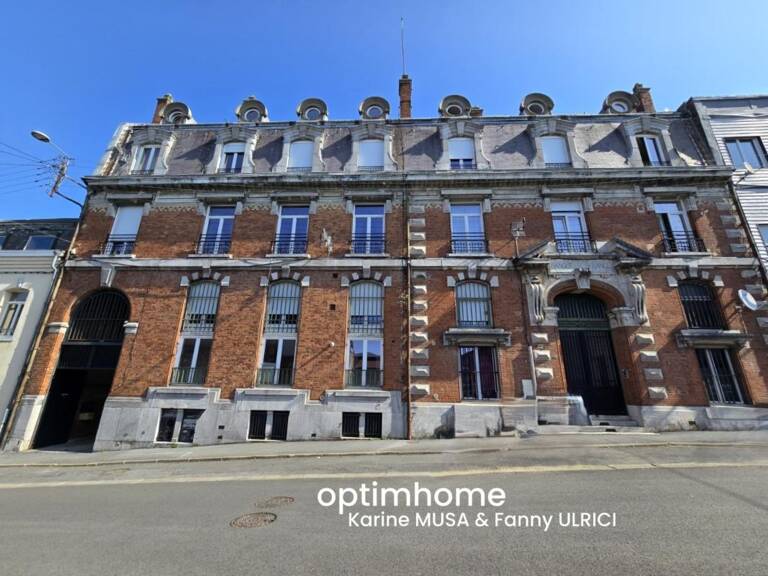59 - Vente immeuble FOURMIES - 11 logements 2 salles 1500 m² - Terrain 1302 m² — photo 1