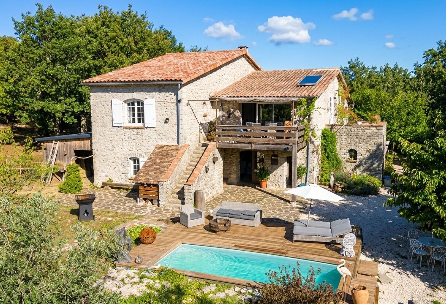 Mas en pierres LES VANS - terrain 1,8ha — photo 1