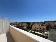 APPARTEMENT À LOUER – Magnifique Studio de 25 m² avec terrasse et parking – ISTRES — photo 2