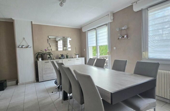 Champagney  - Maison familiale de 146 m² avec 3 hectares de terrain, bois et hangar — photo 5