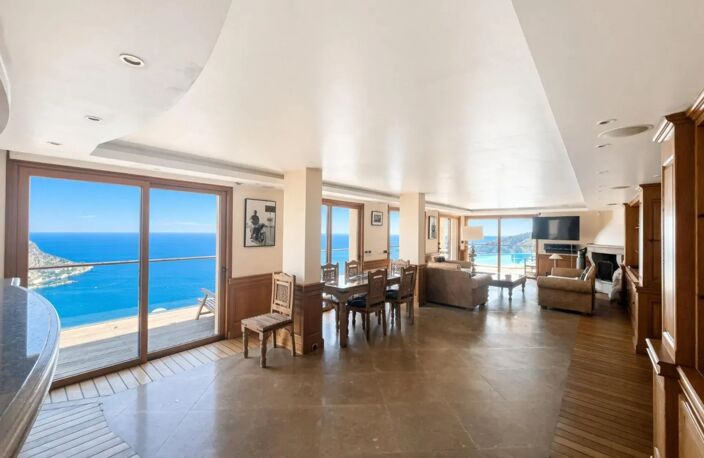 Villa de charme surplombant la Baie d'Eze — photo 2