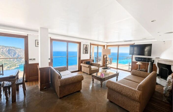 Villa de charme surplombant la Baie d'Eze — photo 3