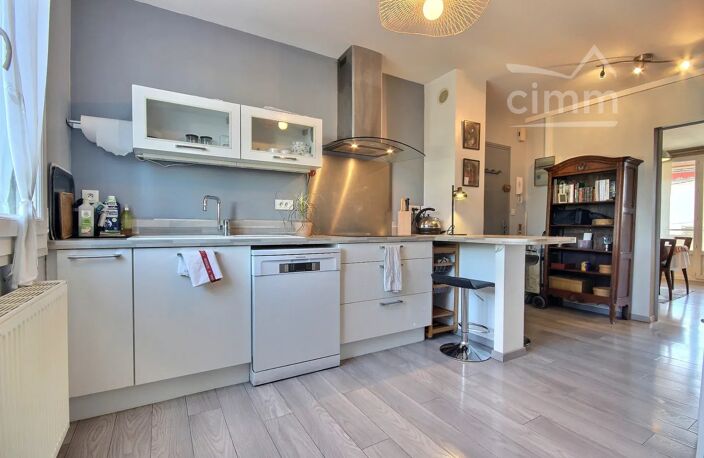 À VENDRE MONTÉLIMAR - APPARTEMENT T3 + BALCON + CAVE + GARAGE — photo 3