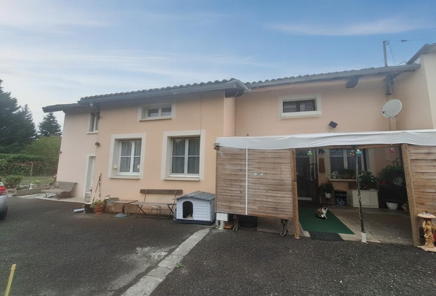 A vendre, Saint-Gaudens (Haute-Garonne) : Maison familiale écologique, idéale primo-accédants, avec un grand jardin et un garage — photo 1