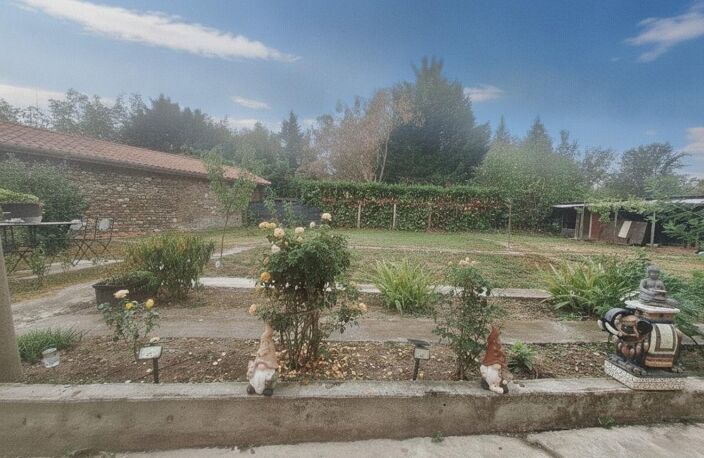 A vendre, Saint-Gaudens (Haute-Garonne) : Maison familiale écologique, idéale primo-accédants, avec un grand jardin et un garage — photo 4