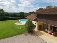 À vendre, proche Trie-sur-Baïse (Hautes-Pyrénées): Maison avec 3 chambres; jardin clos de 1 313 m² avec terrasse d'été et piscine. Superbes vues sur les montagnes et la campagne, situation rurale mais proche de la ville — photo 3
