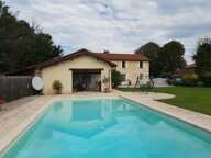 À vendre, proche Trie-sur-Baïse (Hautes-Pyrénées): Maison avec 3 chambres; jardin clos de 1 313 m² avec terrasse d'été et piscine. Superbes vues sur les montagnes et la campagne, situation rurale mais proche de la ville — photo 4