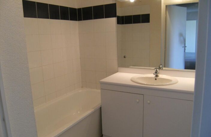 T3 - 63.41m² ( Talence 33400) — photo 4