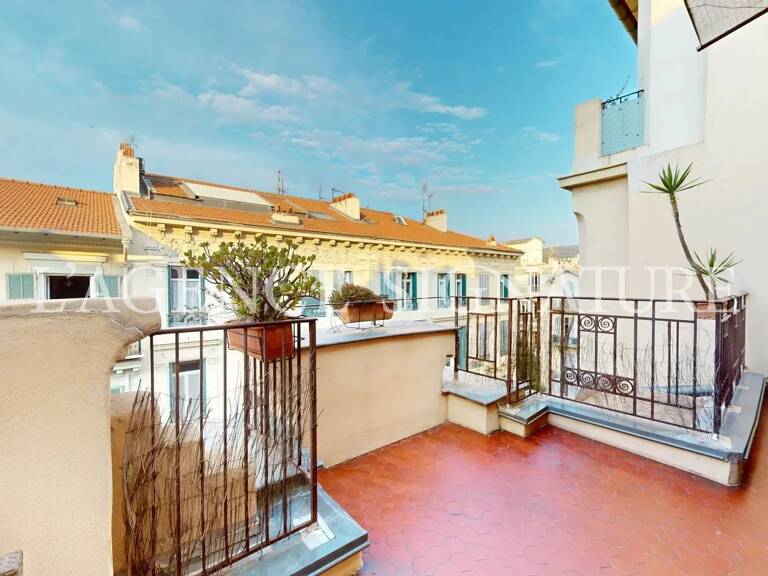 Nice Wilson 'STAN' Studio 18m2 Belle terrasse - Lumineux - Etage — photo 1