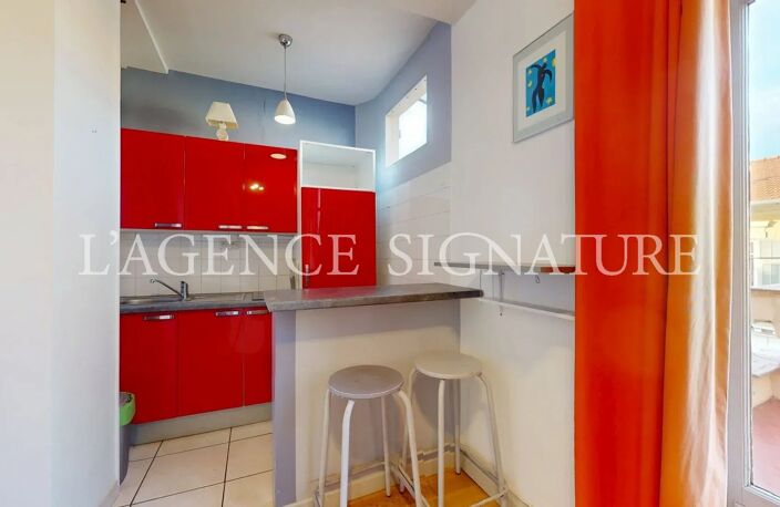 Nice Wilson 'STAN' Studio 18m2 Belle terrasse - Lumineux - Etage — photo 4