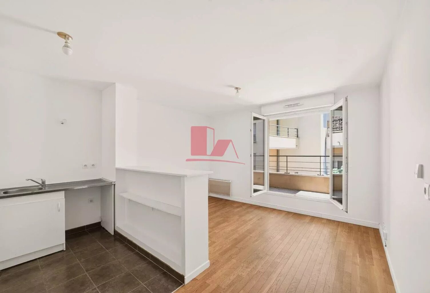 CHATILLON CENTRE - APPARTEMENT 3 PIECES DE 53.37 M² - BALCON - P — photo 1