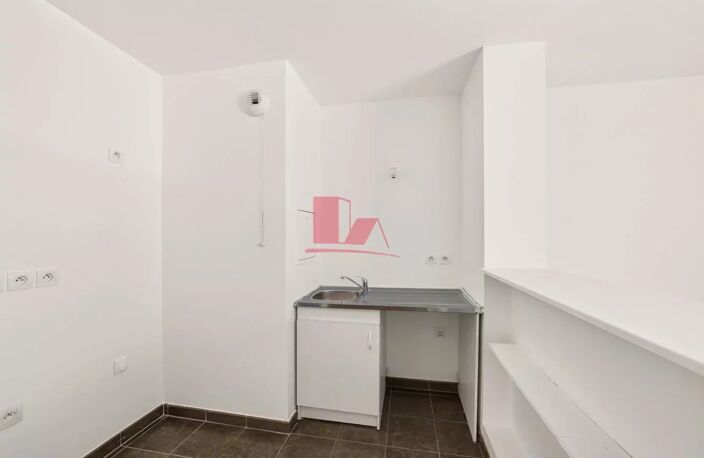 CHATILLON CENTRE - APPARTEMENT 3 PIECES DE 53.37 M² - BALCON - P — photo 4