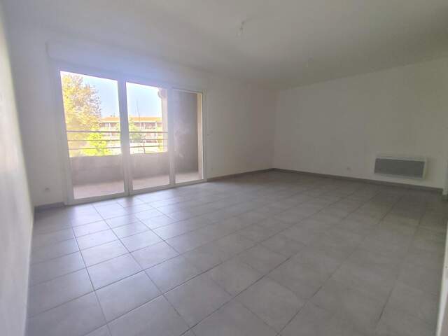 Appartement T3 - AVIGNON — photo du bien
