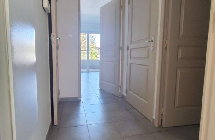 Appartement T3 - AVIGNON — photo 3