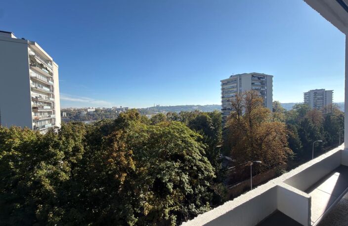 Appartement À Vendre — photo 2