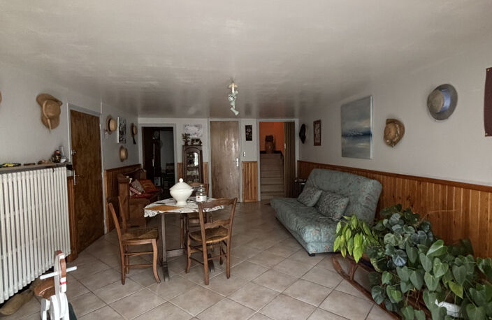 CHATILLON Sur SEINE : Maison de 1960 au centre ville ,130m2 — photo 2