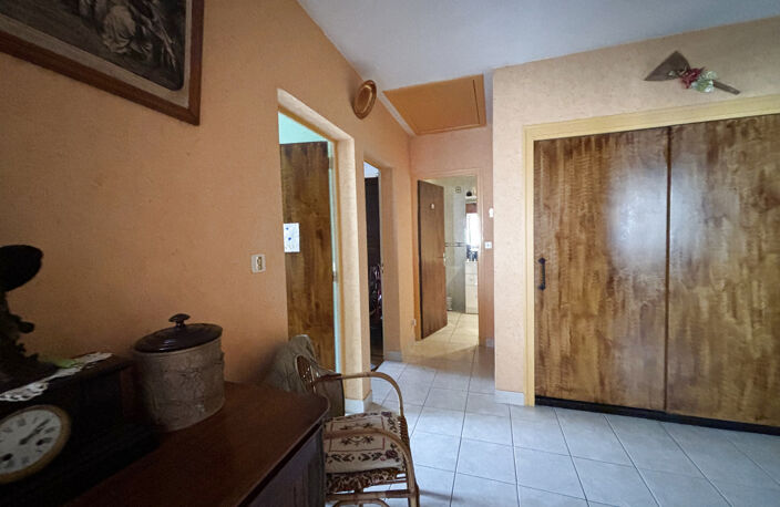 CHATILLON Sur SEINE : Maison de 1960 au centre ville ,130m2 — photo 5