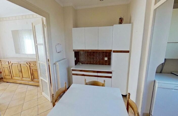 Maison 57 m² 3/4 pièces À Vendre À La Tour De Salvagny — photo 5