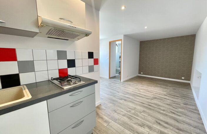 Studio 29m2 avec terrasse et stationement À Vendre SAINT FELIX — photo 2