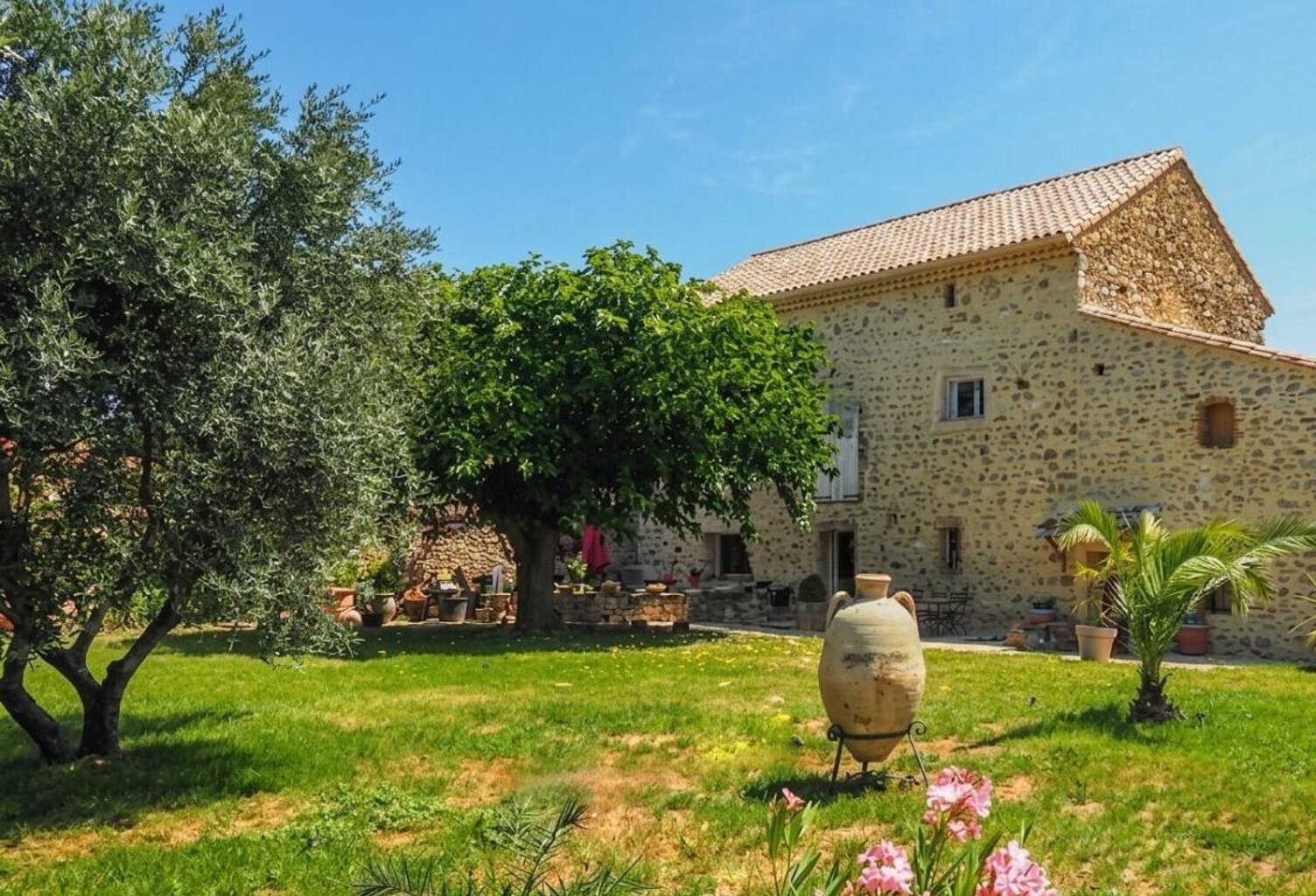 Mas de caractère à Vendre — photo 1