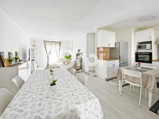 Appartement À Louer — photo du bien