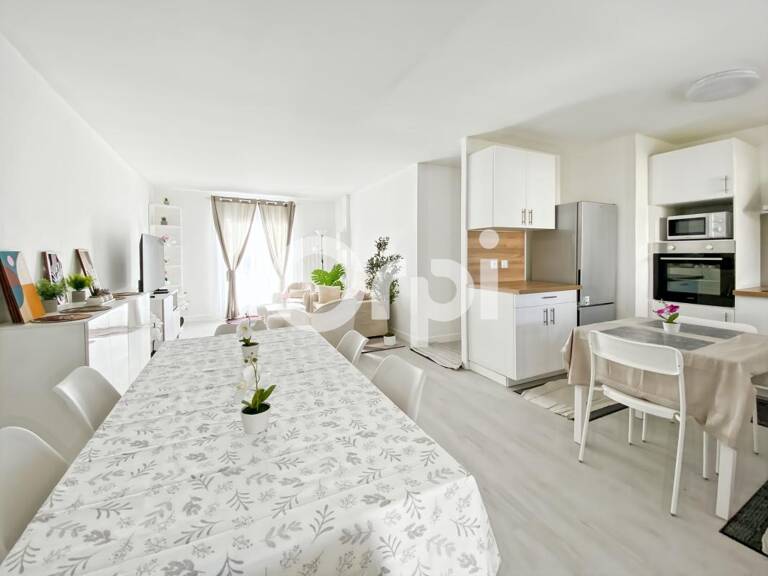Appartement À Louer — photo 1