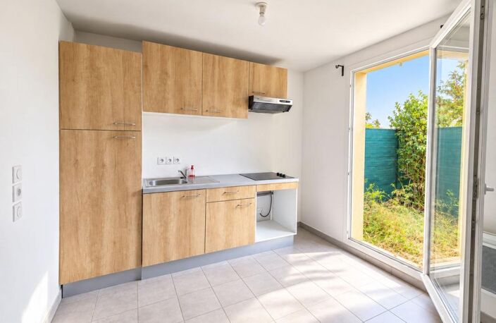 AVIGNON – MAISON 4 PIÈCES AVEC 3 CHAMBRES ET 2 PARKINGS PRIVATIFS — photo 3