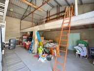 Hangar au coeur du village — photo 2