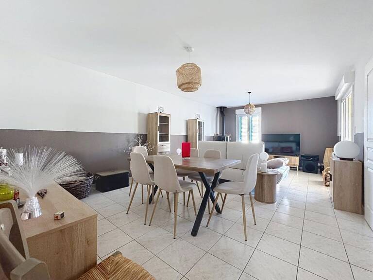 Maison À Vendre ANGOULINS — photo 1