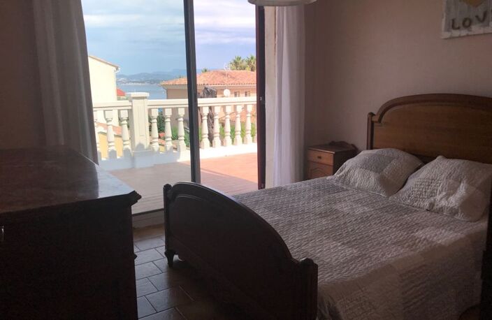 Maison de 160m2 à louer sur Six-Fours-les-Plages — photo 4