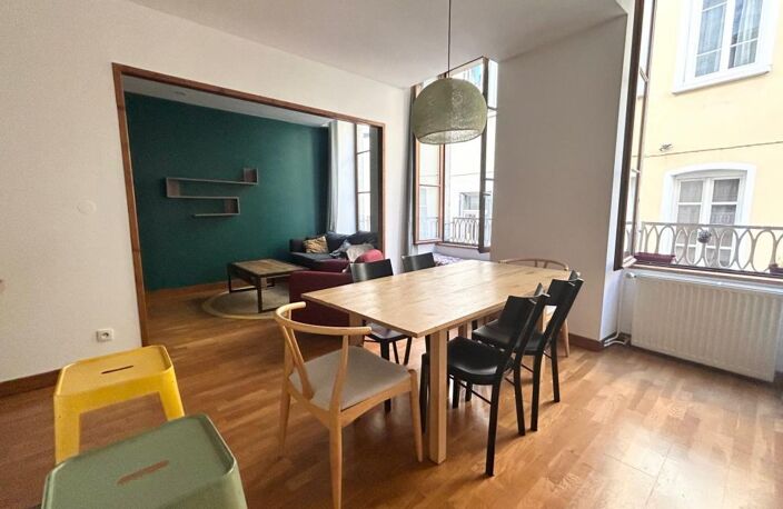 Appartement T3 meublé Centre-ville À Louer — photo 2