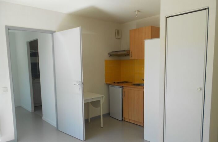 Studio de 30m2 à louer sur La Roche-sur-Yon — photo 3