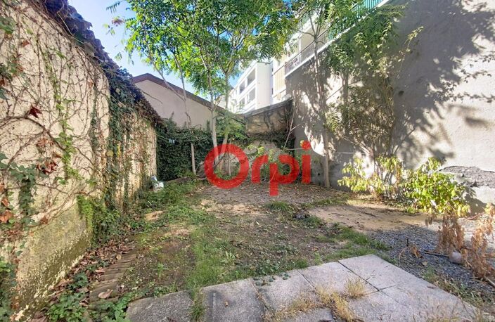 À VENDRE – MAISON AVEC JARDIN – LYON 3e, MONTCHAT — photo 2