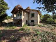 Maison à rénover avec vue exceptionnelle et terrain — photo 4