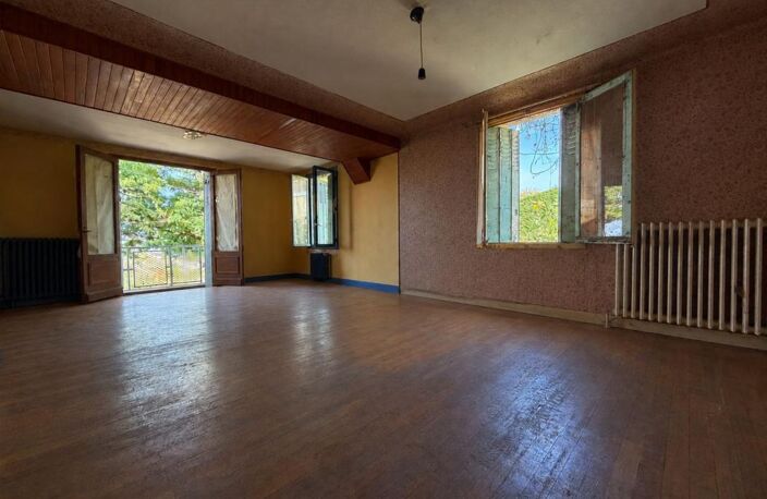 Maison à rénover avec vue exceptionnelle et terrain — photo 5
