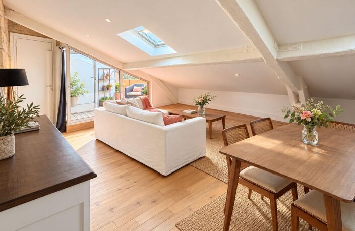 T3 meublé rénové de 79 m² Lumineux / Climatisation — photo 2