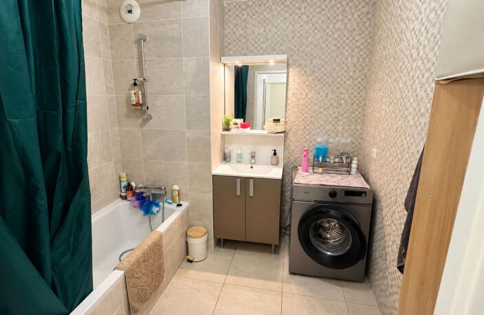 LA TESTE-DE-BUCH – APPARTEMENT T3 AVEC TERRASSE, PISCINE ET PARKING – INVESTISSEMENT LOCATIF — photo 4