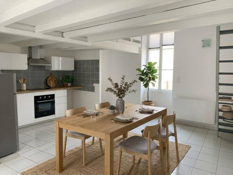 Appartement À Louer — photo 1