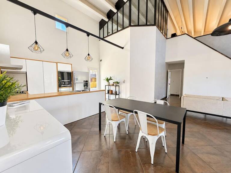 Maison À Vendre — photo 1