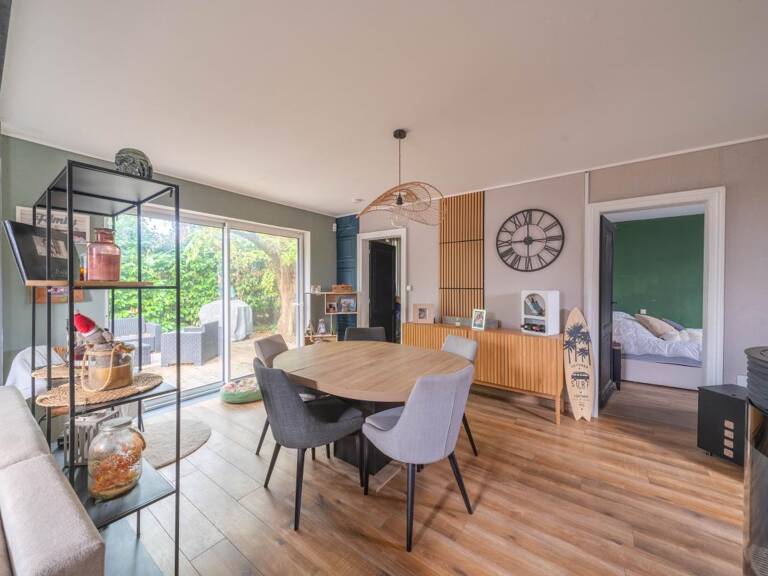Maison À Vendre — photo 1